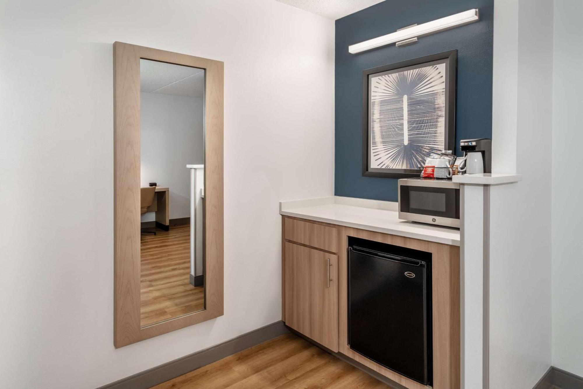 Hyatt Place Мистик Екстериор снимка